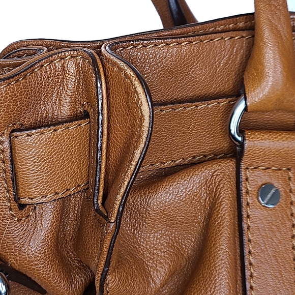 Michael Kors Hamilton Tote- Cognac - Picture 4 of 8